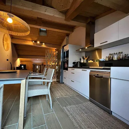Holiday home Charmante Maison De Village Renovee 4 Pieces, 3 Niveaux, 80m², 6 Pers, A St Marcel, Proche Pistes Ski. - Fr-1-452-381 Saint-Marcel (Savoie)