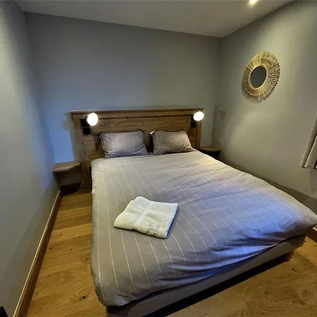 Charmante Maison De Village Renovee 4 Pieces, 3 Niveaux, 80m², 6 Pers, A St Marcel, Proche Pistes Ski. - Fr-1-452-381 Holiday home Saint-Marcel (Savoie)